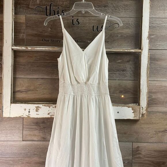 White Boho Maxi Dress Lace Trim Smocked Waist Beachy Size Small NWT - Picture 6 of 11